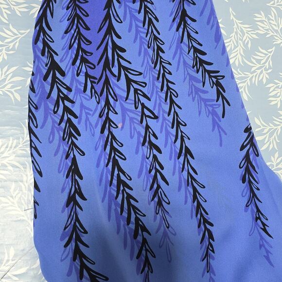 Bob Mackie Art To Wear Womens Sz XL 100% Silk Blue and Black Button Down Top - Picture 14 of 15